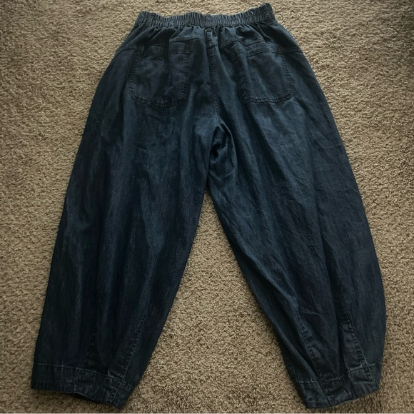 We The Free Ridley Pull-On Barrel Jeans - Picture 2 of 2